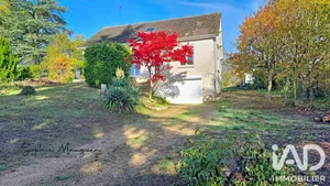 Maison traditionnelle à Montigny-Lencoup (77520)