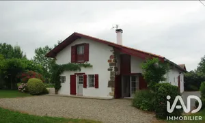 Maison à Larressore (64480)