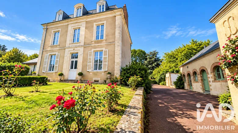 Maison 10 pièces 204 m² · à Asnières-sur-Vègre · 204 m² · 395 000 €