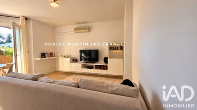 Appartement à Hyères (83400)