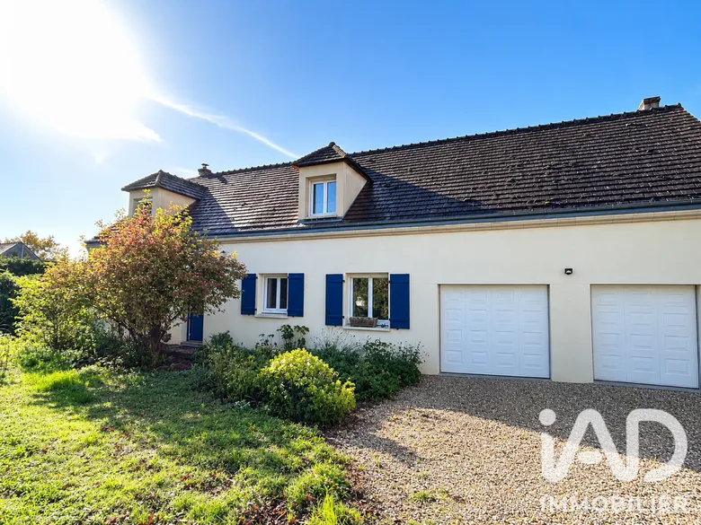 Maison 7 pièces 160 m² · à Germigny-des-Prés · 160 m² · 295 000 €