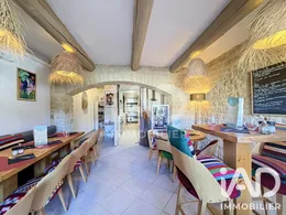 Restaurant à Pernes-les-Fontaines (84210)