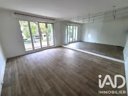 Apartment in Fontenay-sous-Bois (94120)