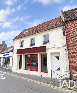 Immeuble à Aubigny-en-Artois (62690)