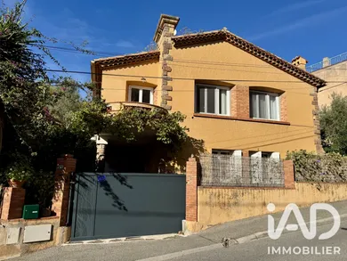 Maison à Saint-Raphaël (83700)