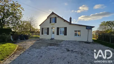Maison traditionnelle à Viry-Noureuil (02300)