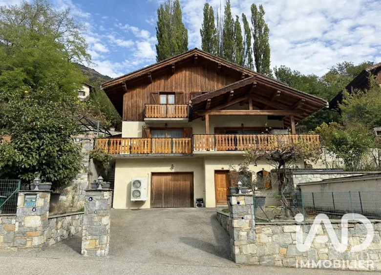 Maison 6 pièces 176 m² · à Aime-la-Plagne · 176 m² · 790 000 €
