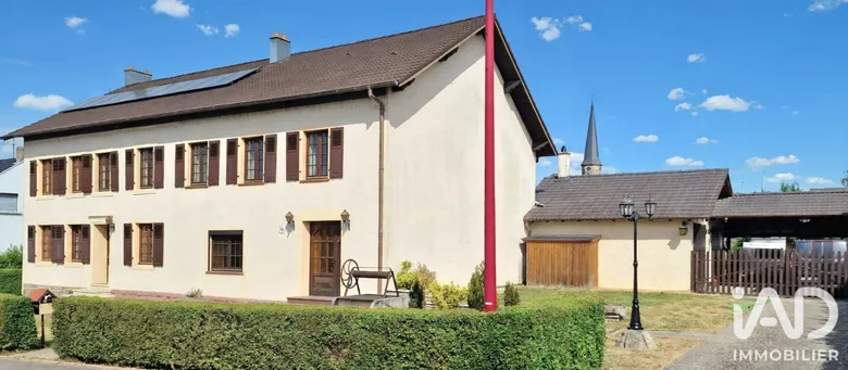 Maison 14 pièces 293 m² · à Hambach · 293 m² · 229 000 €