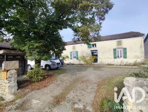 Farm in Cahuzac-sur-Adour (32400)