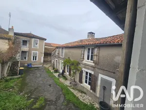 Appartement à Saint-Sauvant (86600)