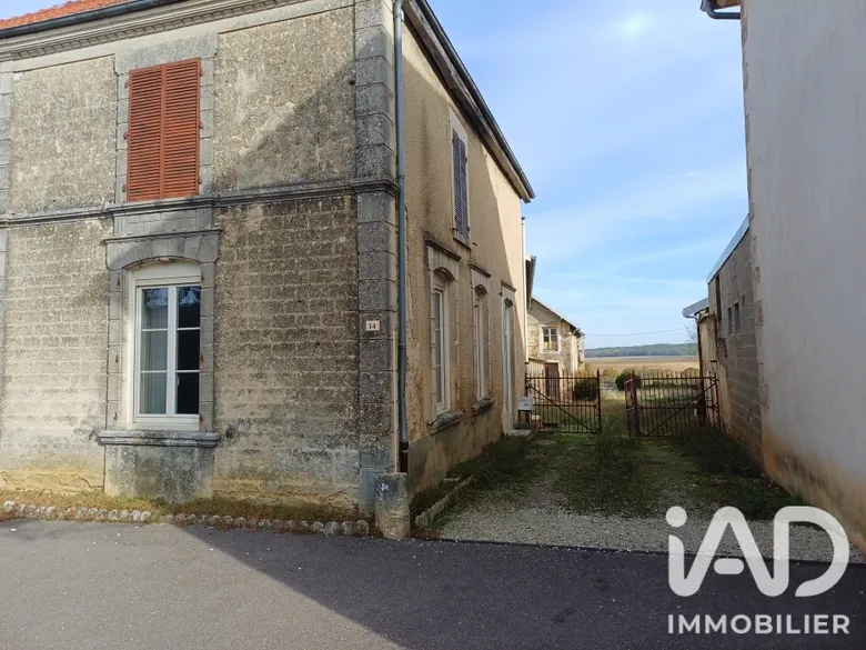 Maison 3 pièces 69 m² · à Nully · 69 m² · 65 000 €