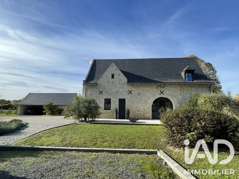 Maison 5 pièces 135 m² · à Distré · 135 m² · 449 000 €