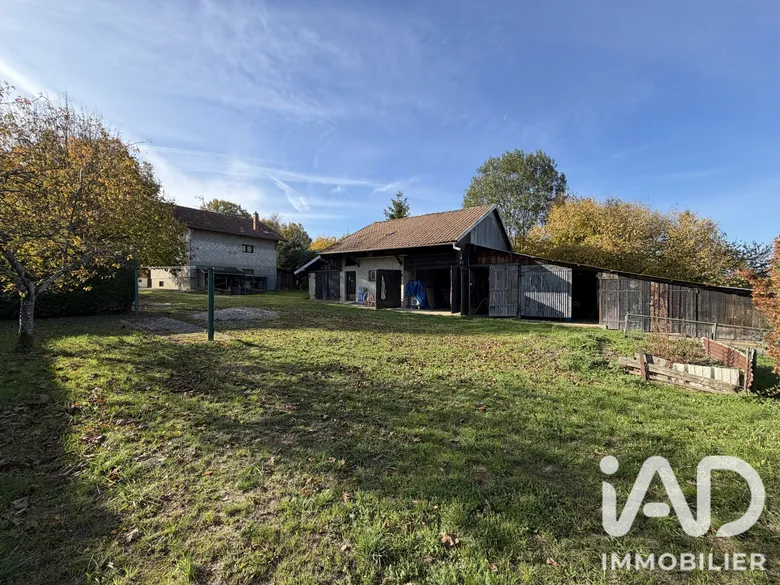 Maison 4 pièces 110 m² · à Montreux-Château · 110 m² · 180 000 €