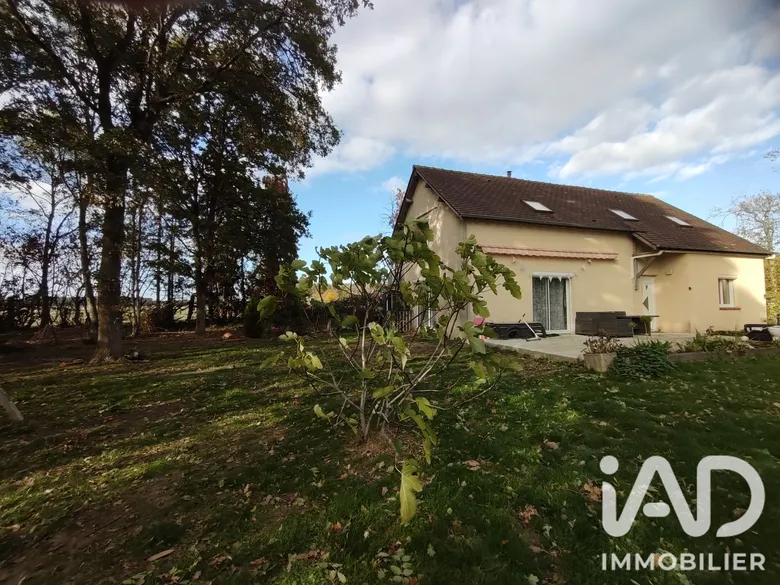 Maison 6 pièces 127 m² · au Thieulin · 127 m² · 185 000 €