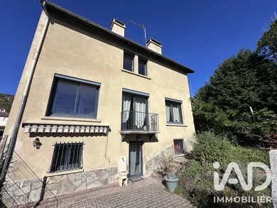 Maison à Clermont-Ferrand (63100)