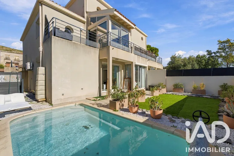 Maison 6 pièces 157 m² · à Marseille · 157 m² · 536 000 €