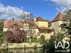 Maison de village à Bouzic (24250)