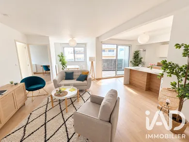 Apartment in Saint-Jacques-de-la-Lande (35136)