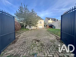 Pavillon à Laval (53000)