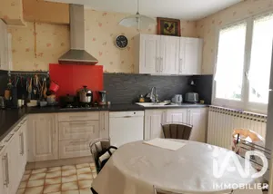 Maison de campagne à Le Pizou (24700)