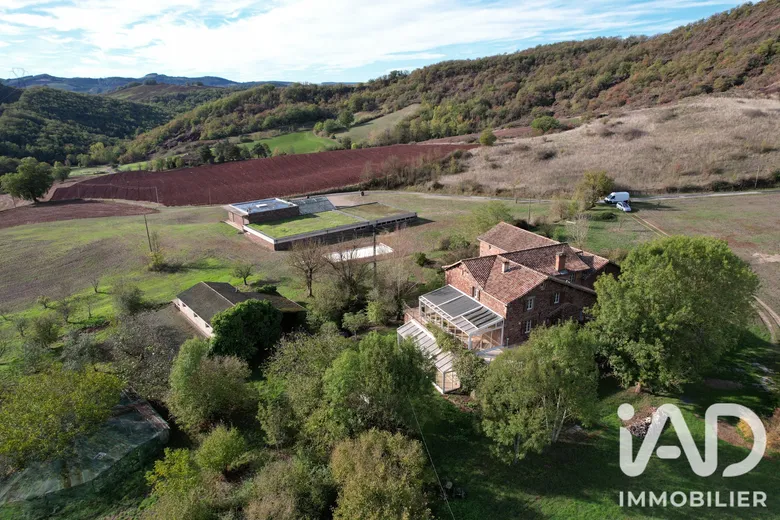 Maison 15 pièces 252 m² · à Saint-Affrique · 252 m² · 1 500 000 €
