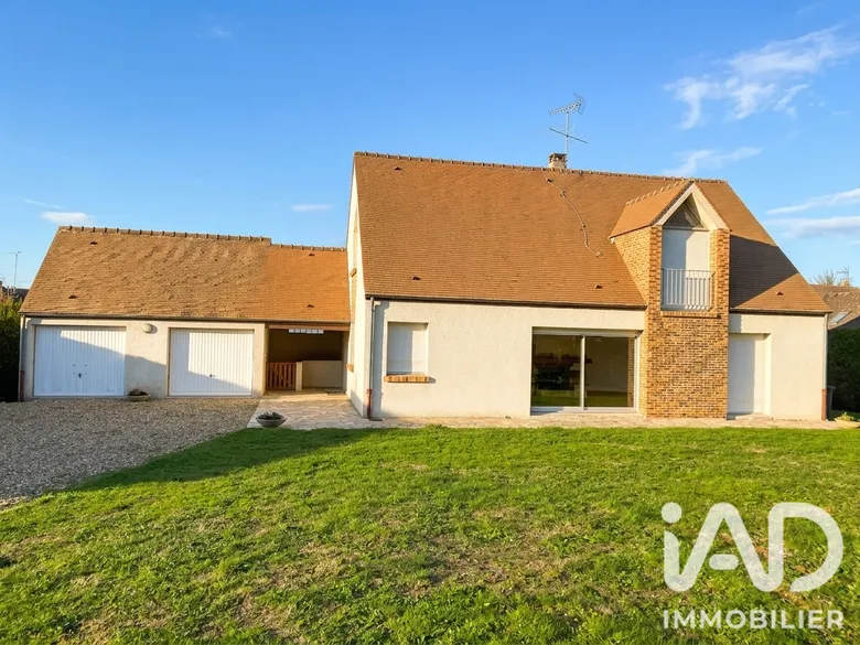Maison 7 pièces 150 m² · à Mézières-sur-Seine · 150 m² · 415 000 €