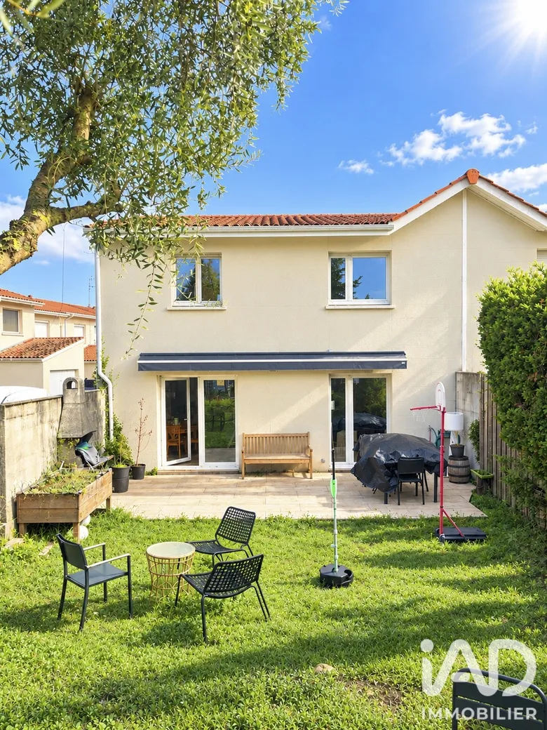 Maison 4 pièces 86 m² · à Eysines · 86 m² · 349 000 €