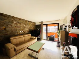 Appartement à Saint-Laurent-du-Var (06700)