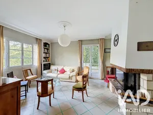 Maison à Saint-Rémy-lès-Chevreuse (78470)