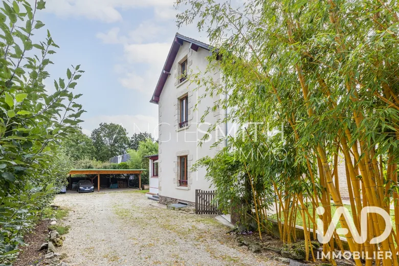 Maison 10 pièces 223 m² · à Beauchamp · 223 m² · 695 000 €