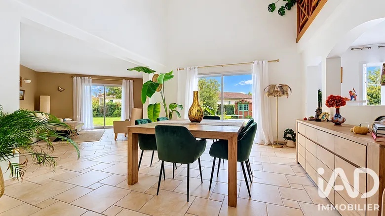 Maison 6 pièces 182 m² · à Biganos · 182 m² · 699 000 €