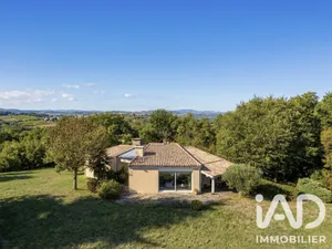 Maison d'architecte à Lissieu (69380)