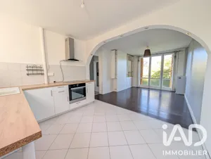 Appartement à La Rochette (77000)