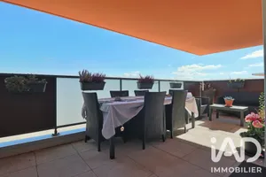 Apartment in Aix-en-Provence (13100)