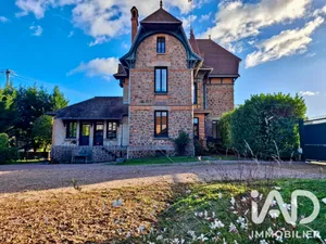 Maison à Le Donjon (03130)