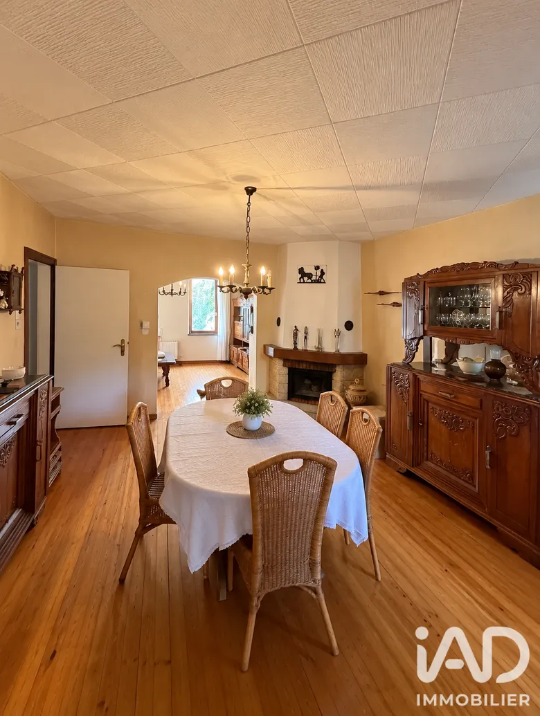 Maison 6 pièces 158 m² · à Merten · 158 m² · 99 000 €
