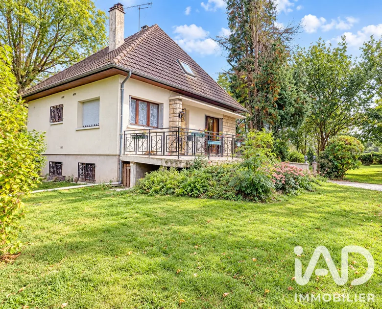 Maison 6 pièces 120 m² · à Saint-Germer-de-Fly · 120 m² · 199 000 €