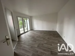 Appartement à Combs-la-Ville (77380)