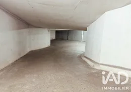 Parking à Paris (75018)