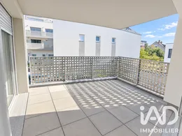 Apartment in Saint-Jacques-de-la-Lande (35136)