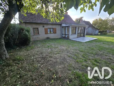 Maison à Neuilly-le-Réal (03340)