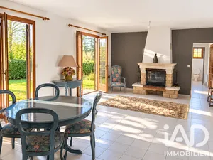 Maison traditionnelle à Teloché (72220)
