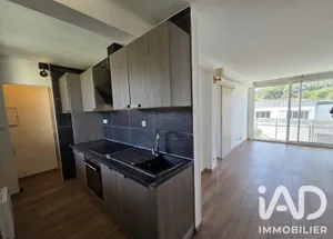 Apartment in Nîmes (30000)