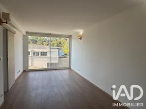 Apartment in Nîmes (30000)