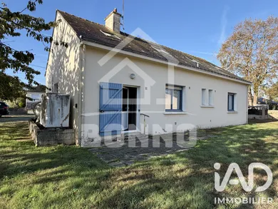 Maison traditionnelle à Prinquiau (44260)