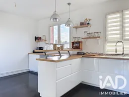 Appartement à Sainte-Geneviève-des-Bois (91700)